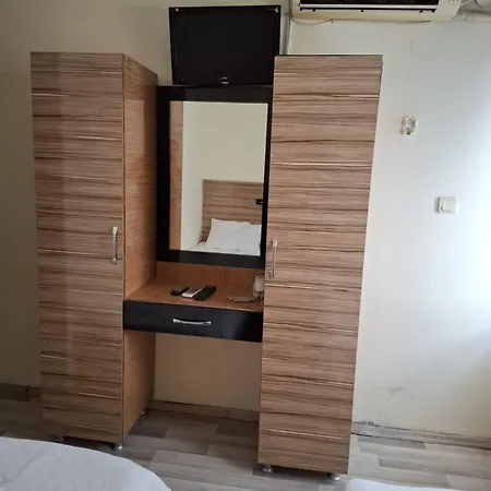 Hotel Lion